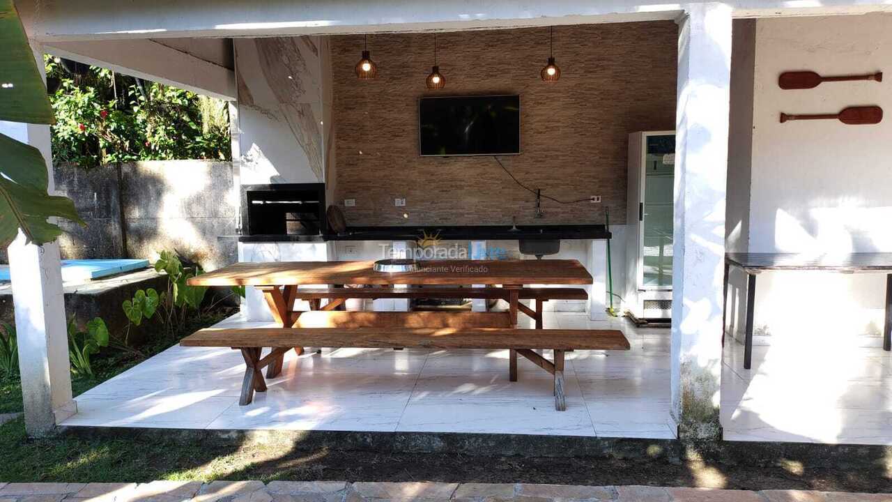 Casa para aluguel de temporada em Ubatuba (Pereque Mirim)
