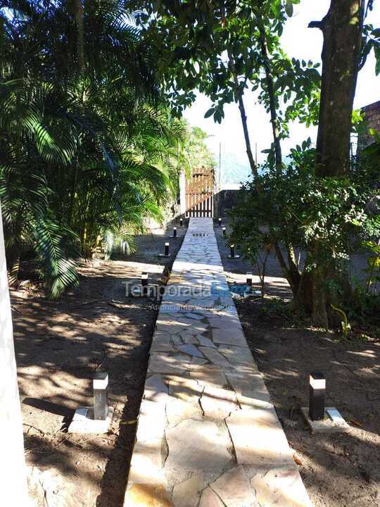 Casa para aluguel de temporada em Ubatuba (Pereque Mirim)