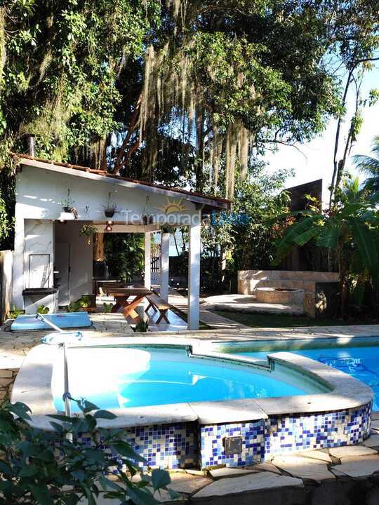 Casa para aluguel de temporada em Ubatuba (Pereque Mirim)
