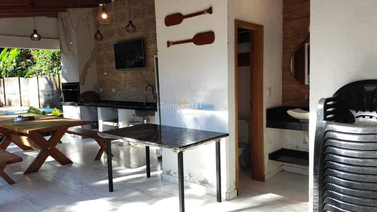 Casa para aluguel de temporada em Ubatuba (Pereque Mirim)
