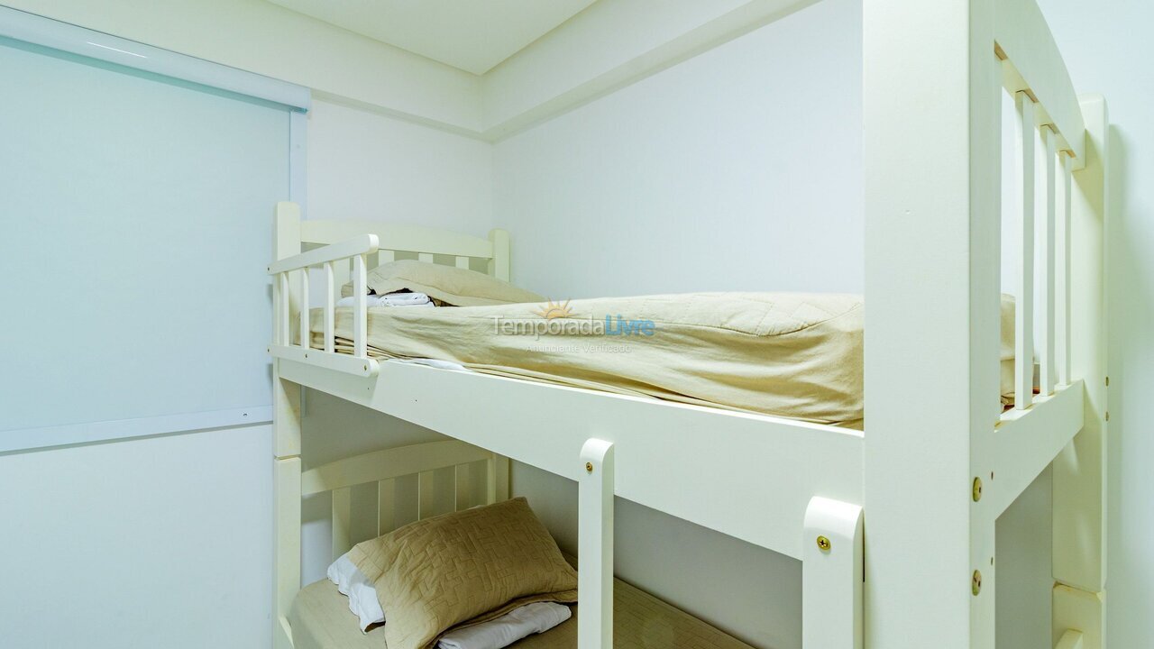 Apartamento para aluguel de temporada em Ipojuca (Praia de Muro Alto)