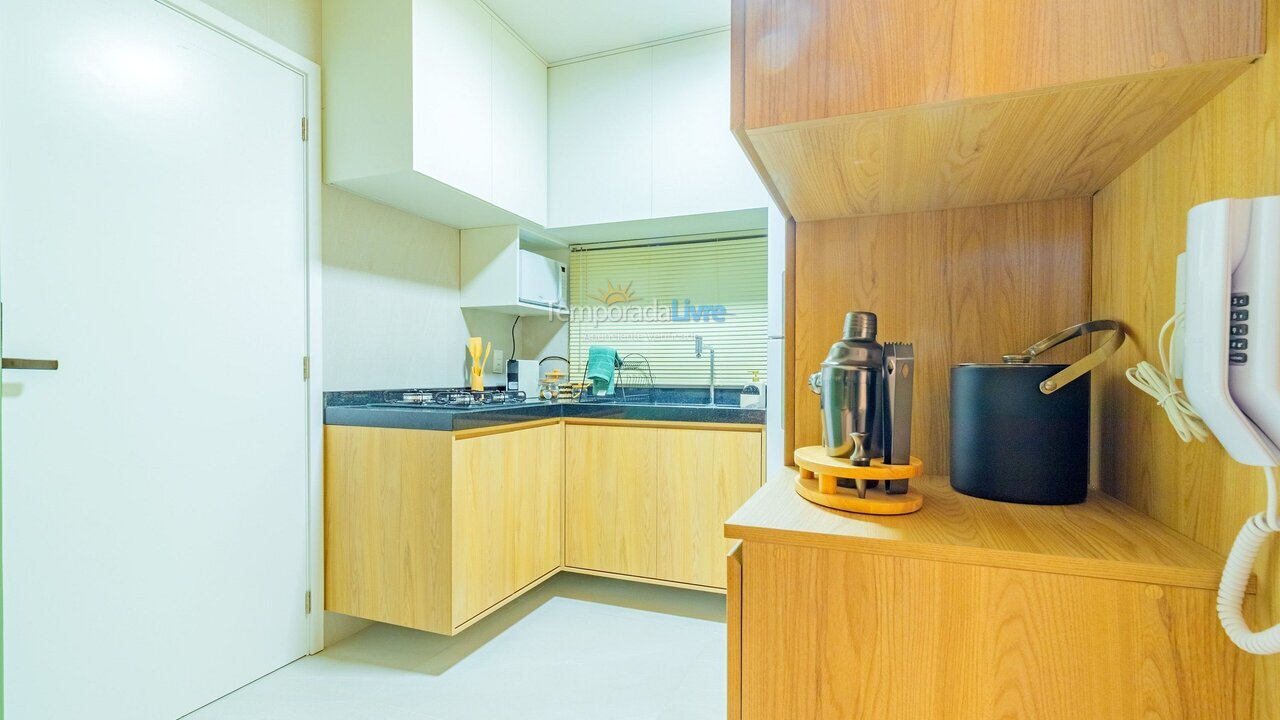 Apartamento para aluguel de temporada em Ipojuca (Pe Muro Alto)