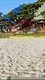 Beautiful 4 bedroom beachfront house in Praia dos Ingleses Florianópolis