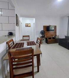Apartment with 2/4 suites with swimming pool. 700m from TAPERAPUÃ BEACH