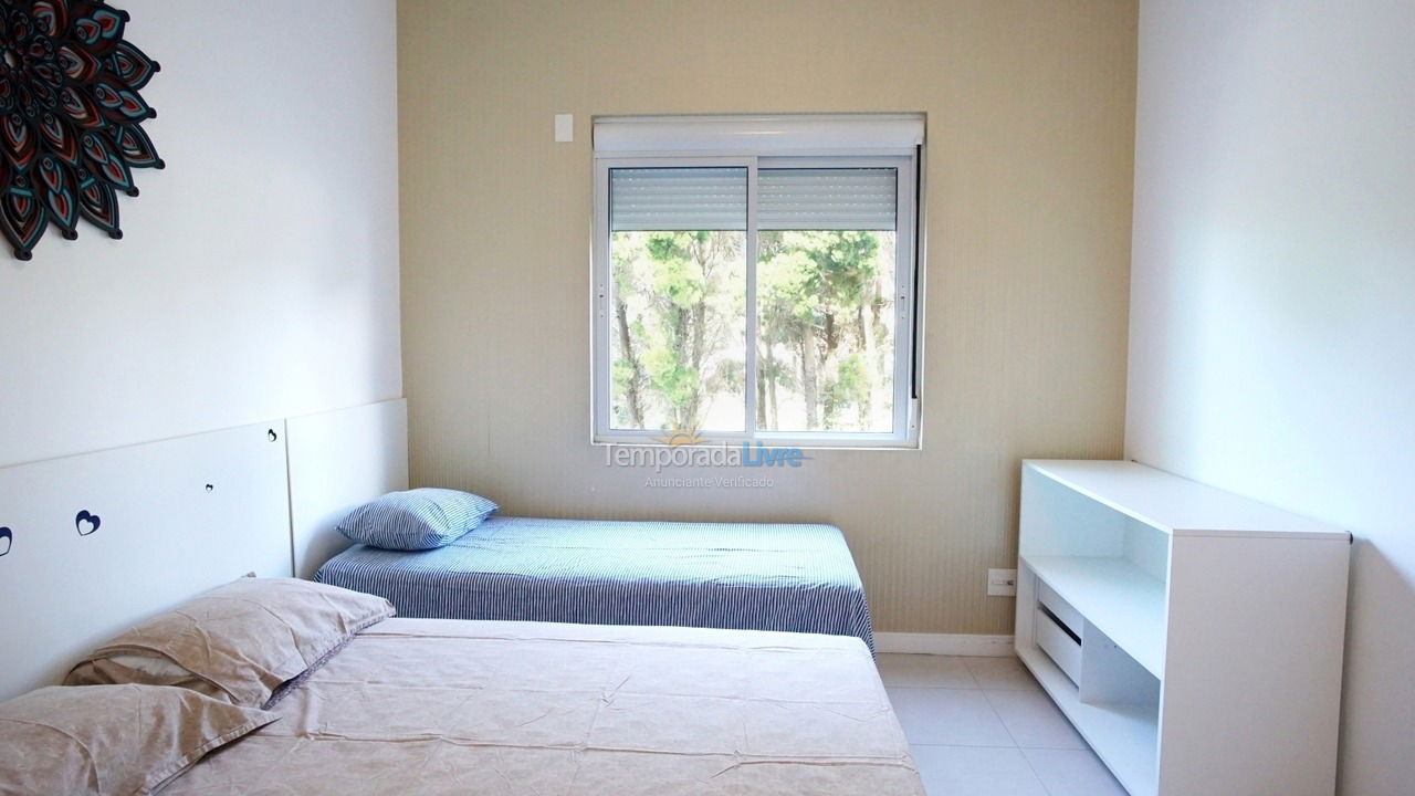 Apartamento para alquiler de vacaciones em Florianópolis (Praia do Santinho)
