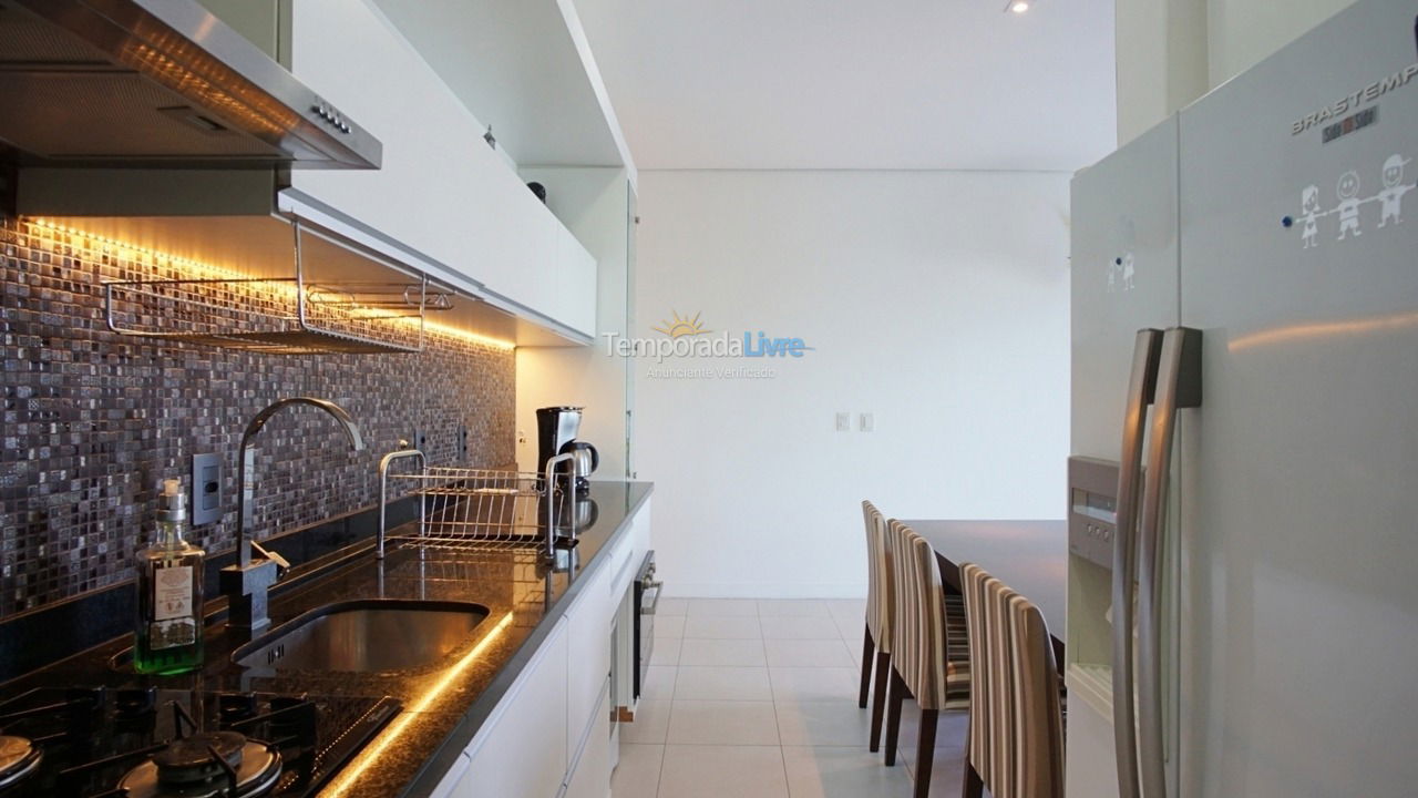Apartamento para alquiler de vacaciones em Florianópolis (Praia do Santinho)