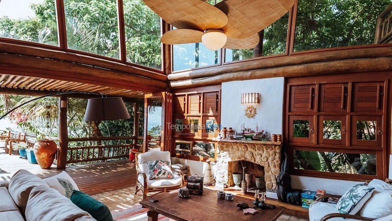 House for vacation rental in Ilhabela (São Pedro)
