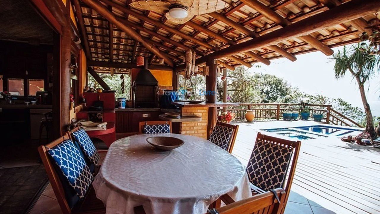 House for vacation rental in Ilhabela (São Pedro)