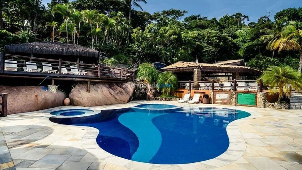 House for vacation rental in Ilhabela (Bairro São Pedro)