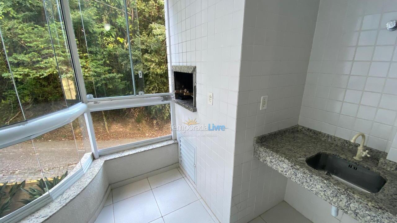 Apartamento para aluguel de temporada em Bombinhas (Praia de Bombas)