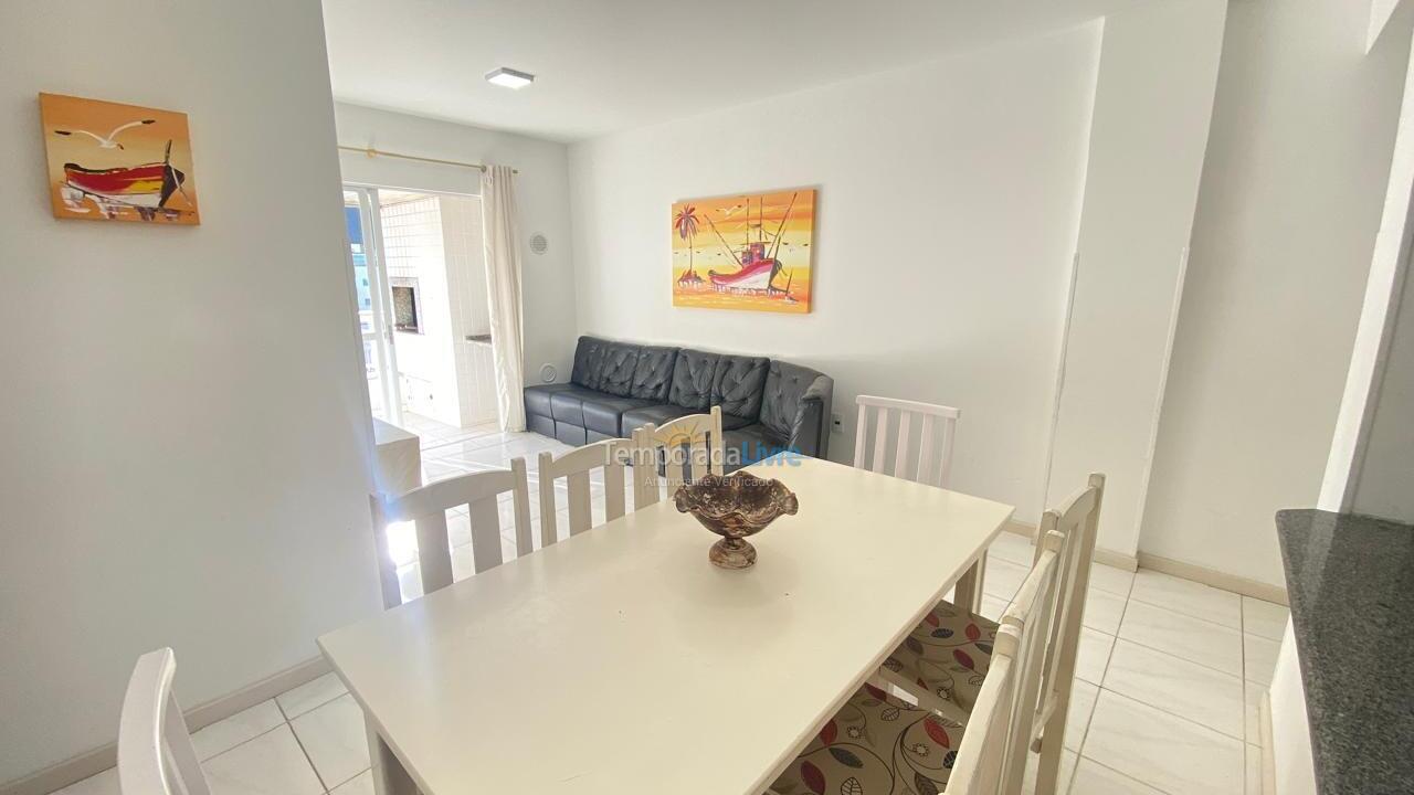 Apartamento para aluguel de temporada em Bombinhas (Praia de Bombas)