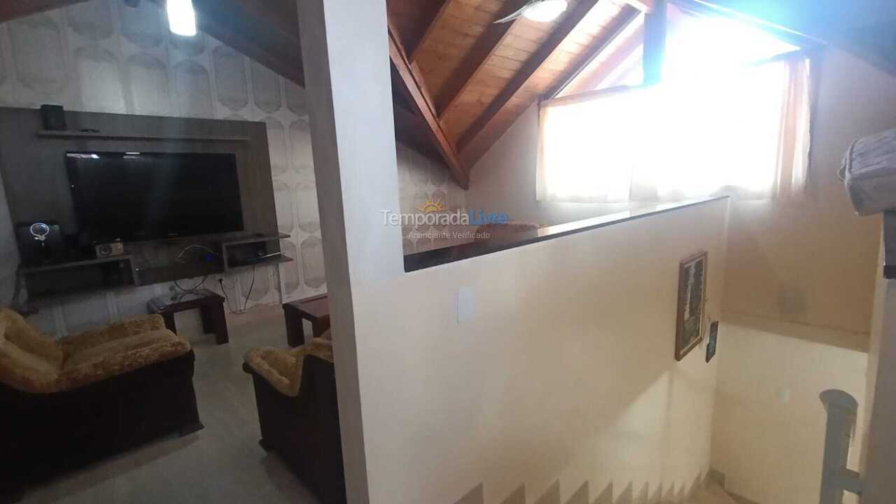 Casa para aluguel de temporada em Bombinhas (Morrinhos)