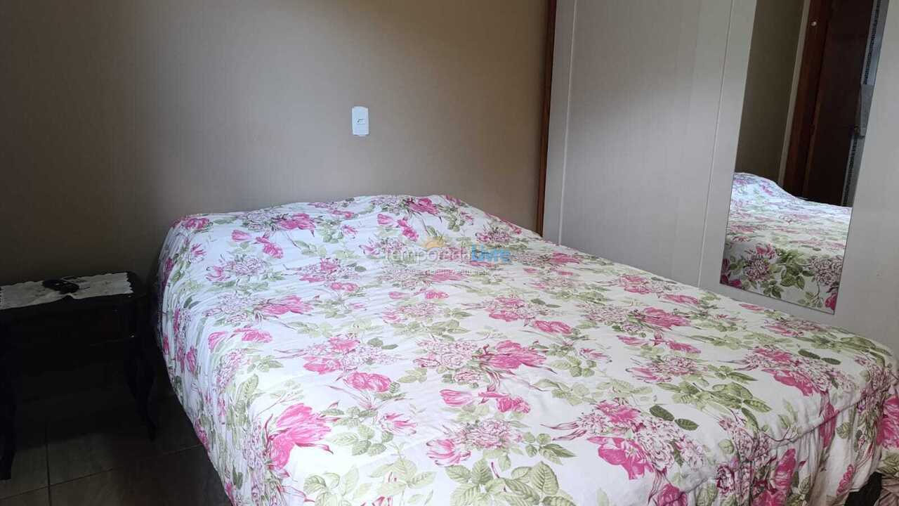Casa para aluguel de temporada em Bombinhas (Morrinhos)