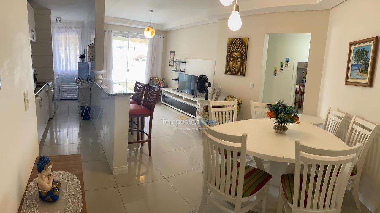 Apartamento para aluguel de temporada em Bombinhas (Praia de Bombas)