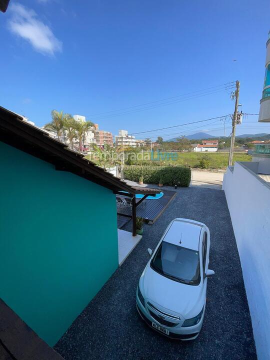 Casa para aluguel de temporada em Bombinhas (Mariscal)