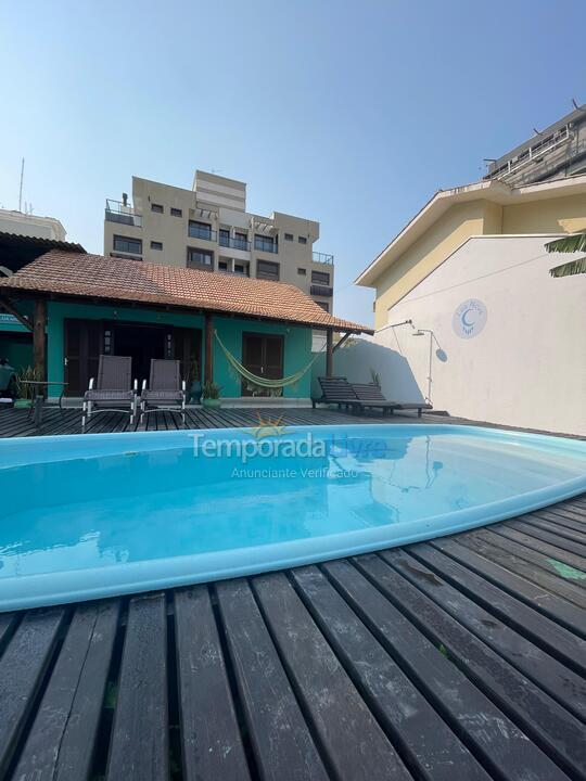 Casa para aluguel de temporada em Bombinhas (Mariscal)