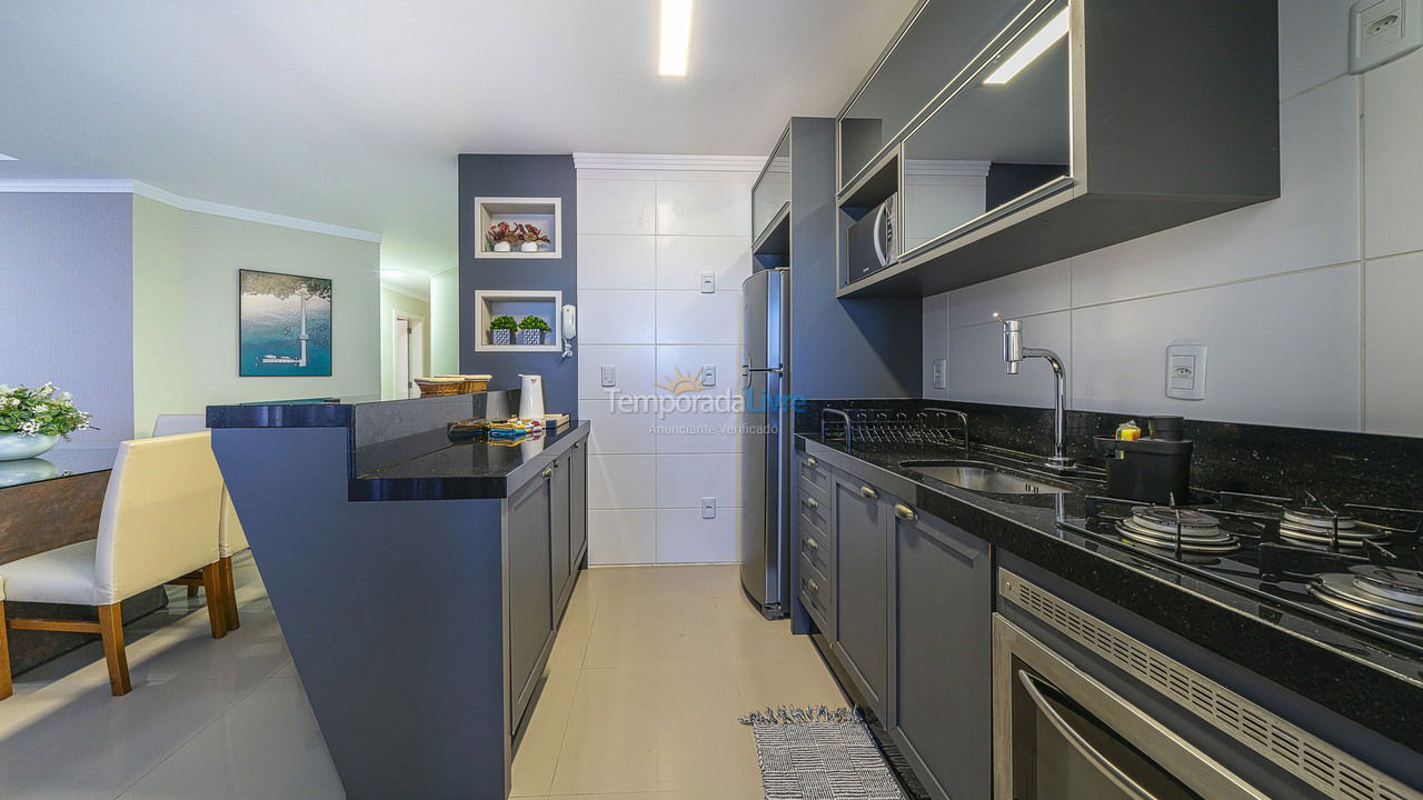 Apartamento para aluguel de temporada em Bombinhas (Praia de Quatro Ilhas)