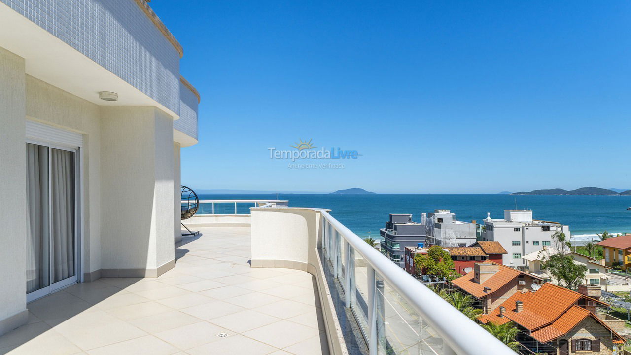 Apartamento para aluguel de temporada em Bombinhas (Praia de Quatro Ilhas)