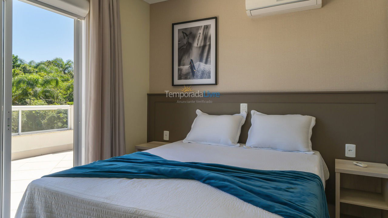 Apartamento para aluguel de temporada em Bombinhas (Praia de Quatro Ilhas)