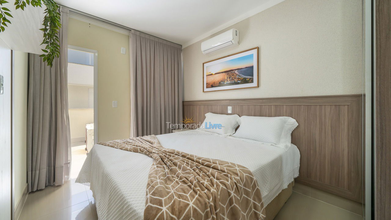 Apartamento para aluguel de temporada em Bombinhas (Praia de Quatro Ilhas)