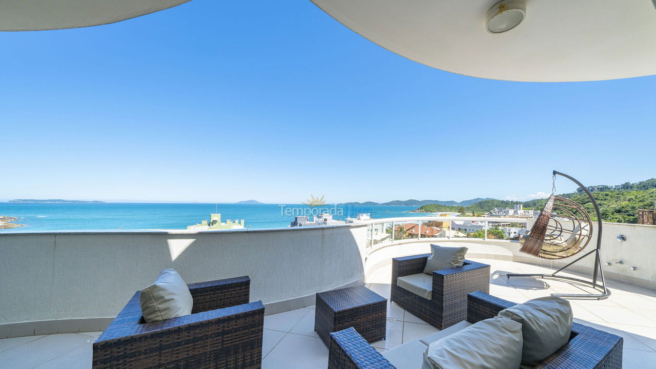 Apartamento para aluguel de temporada em Bombinhas (Praia de Quatro Ilhas)