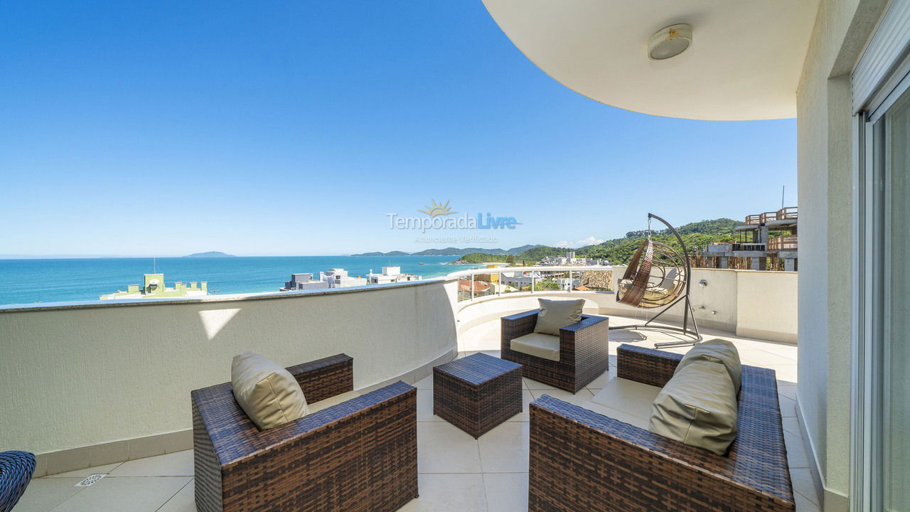 Apartamento para aluguel de temporada em Bombinhas (Praia de Quatro Ilhas)