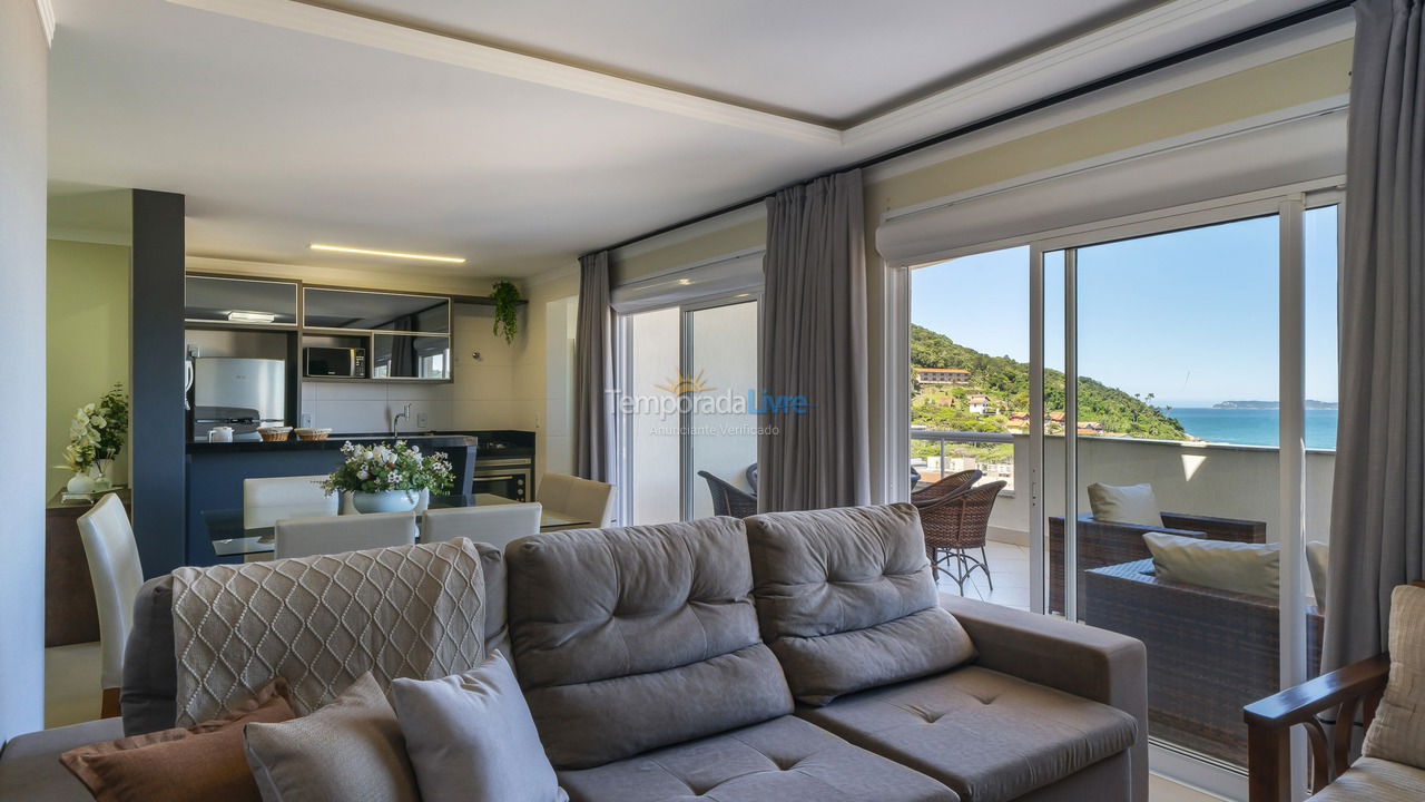Apartamento para aluguel de temporada em Bombinhas (Praia de Quatro Ilhas)