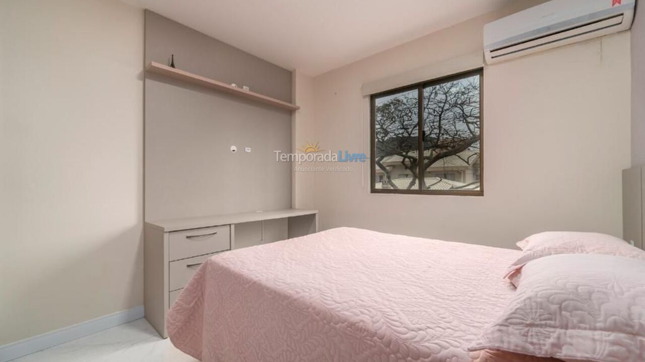 Apartamento para aluguel de temporada em Bombinhas (Praia de Bombinhas)