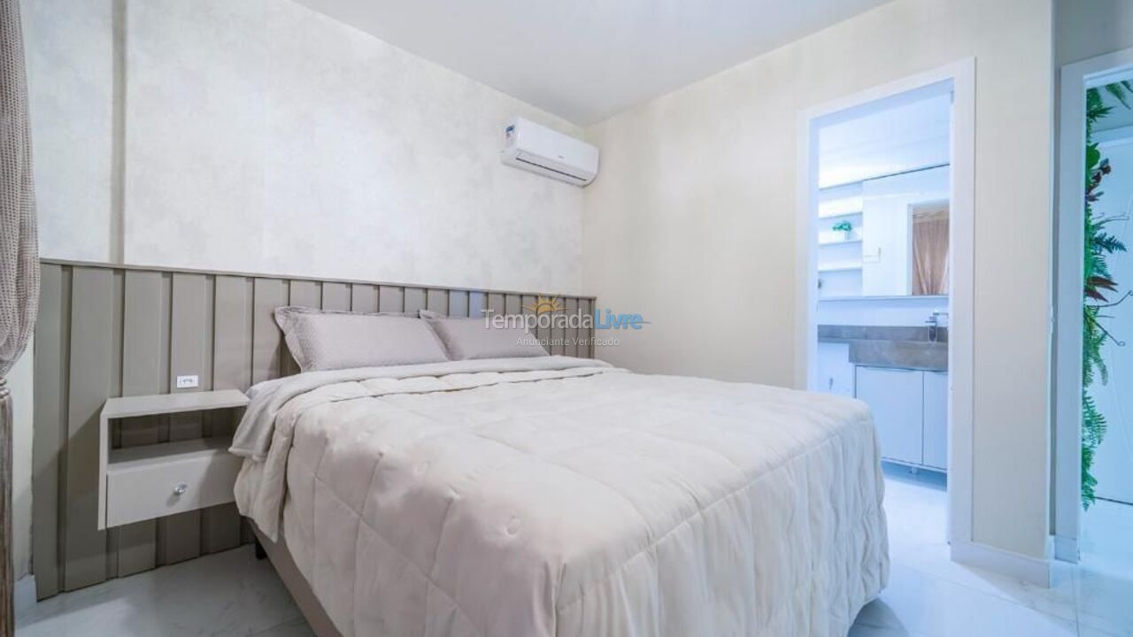 Apartamento para aluguel de temporada em Bombinhas (Praia de Bombinhas)