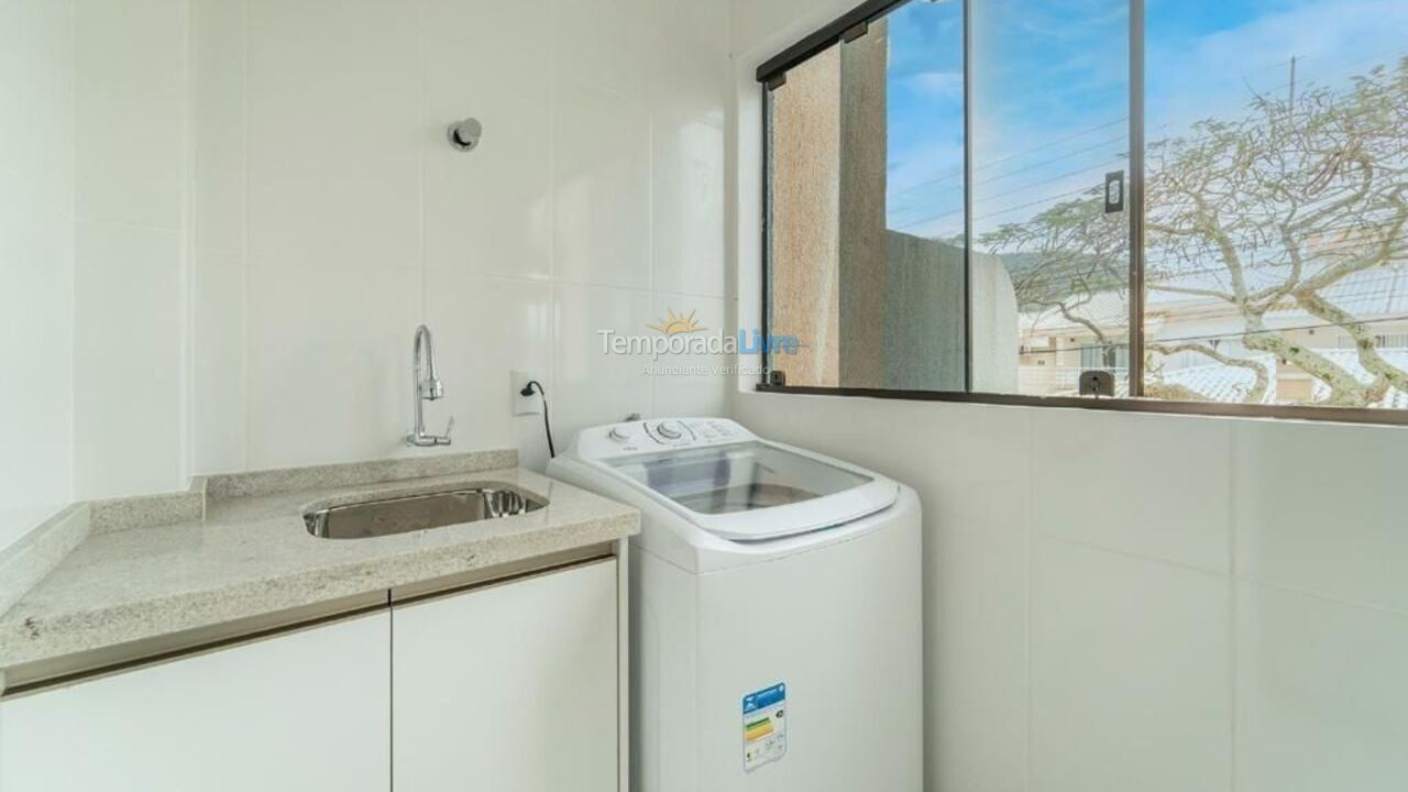 Apartamento para aluguel de temporada em Bombinhas (Praia de Bombinhas)