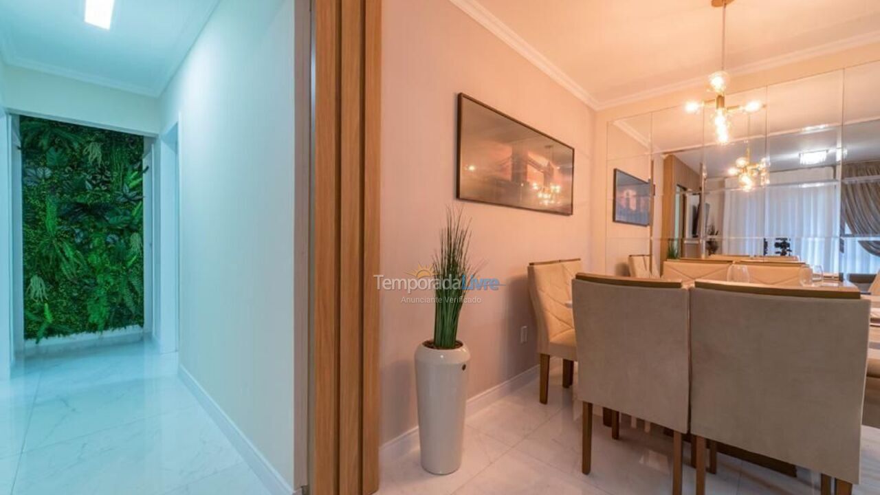 Apartamento para aluguel de temporada em Bombinhas (Praia de Bombinhas)