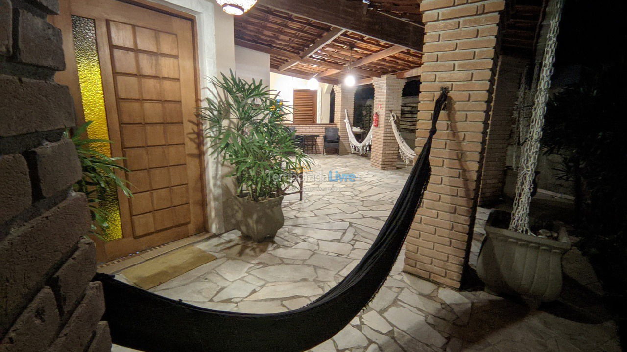 Casa para aluguel de temporada em Bertioga (Boraceia)