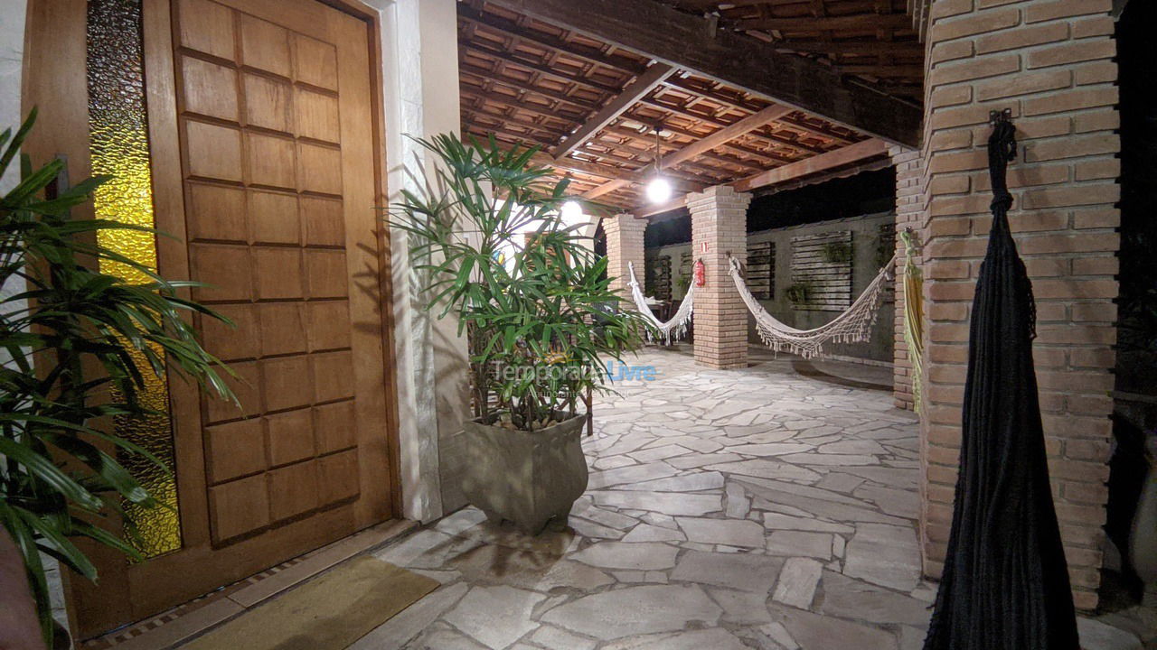 Casa para aluguel de temporada em Bertioga (Boraceia)