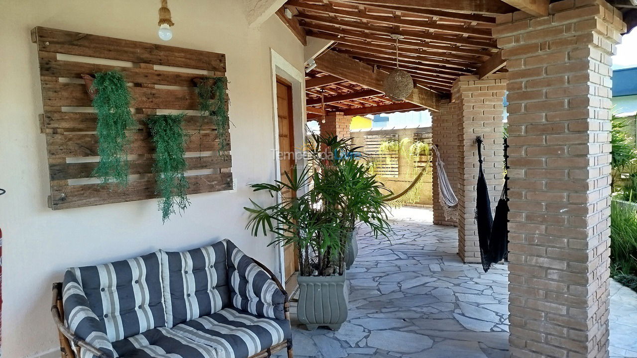 Casa para aluguel de temporada em Bertioga (Boraceia)