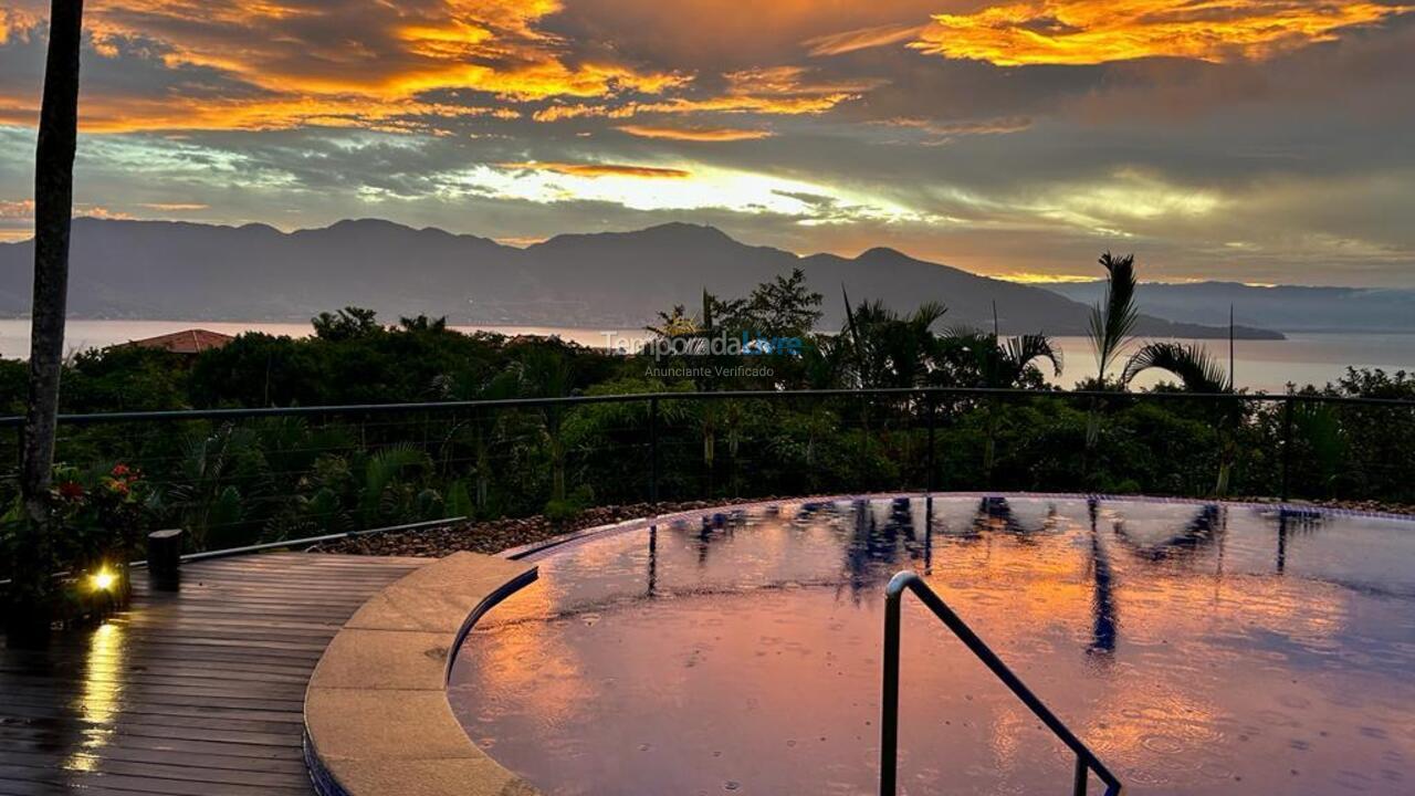 House for vacation rental in Ilhabela (Praia do Siriuba 2)