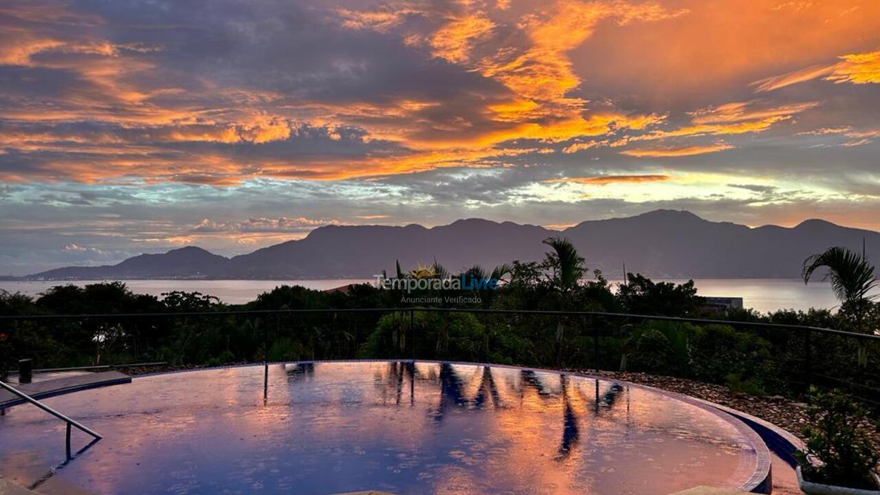 House for vacation rental in Ilhabela (Praia do Siriuba 2)