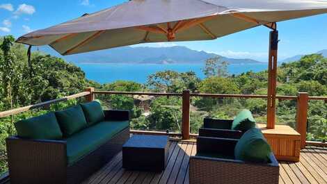 Charming house with sea view
