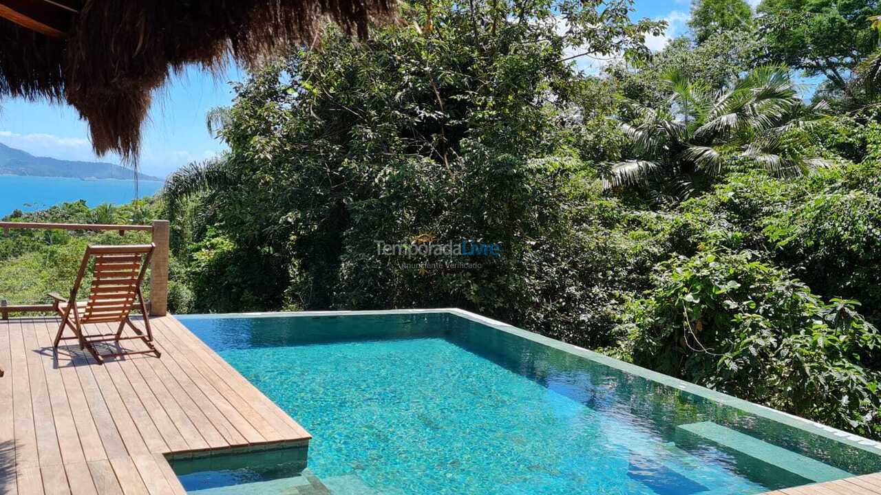 House for vacation rental in Ilhabela (São Pedro)