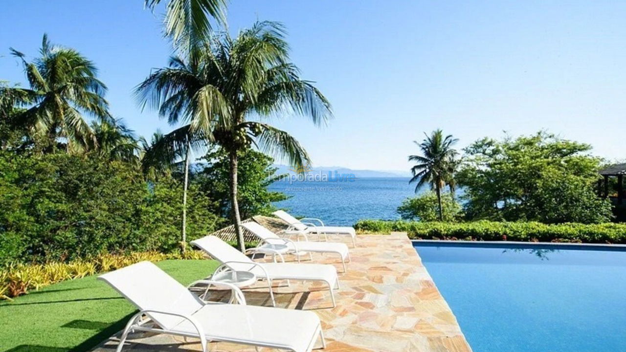 House for vacation rental in Ilhabela (Praia de Pacuiba)