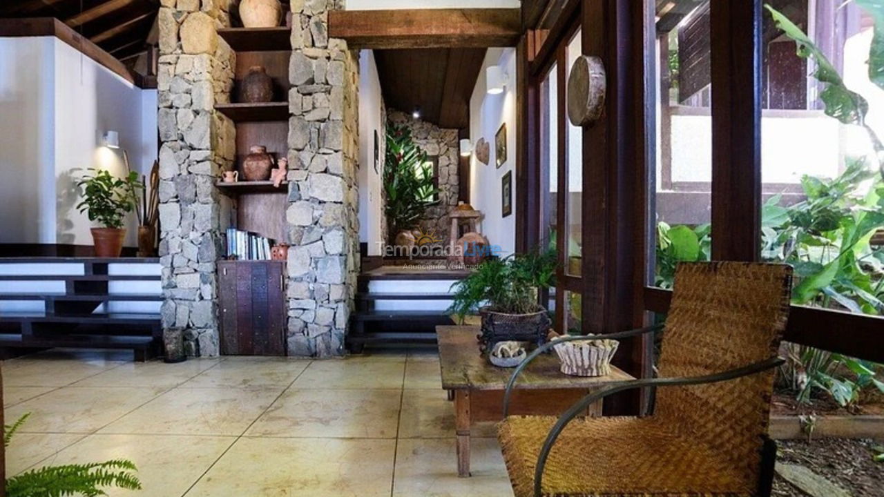 House for vacation rental in Ilhabela (Praia de Pacuiba)