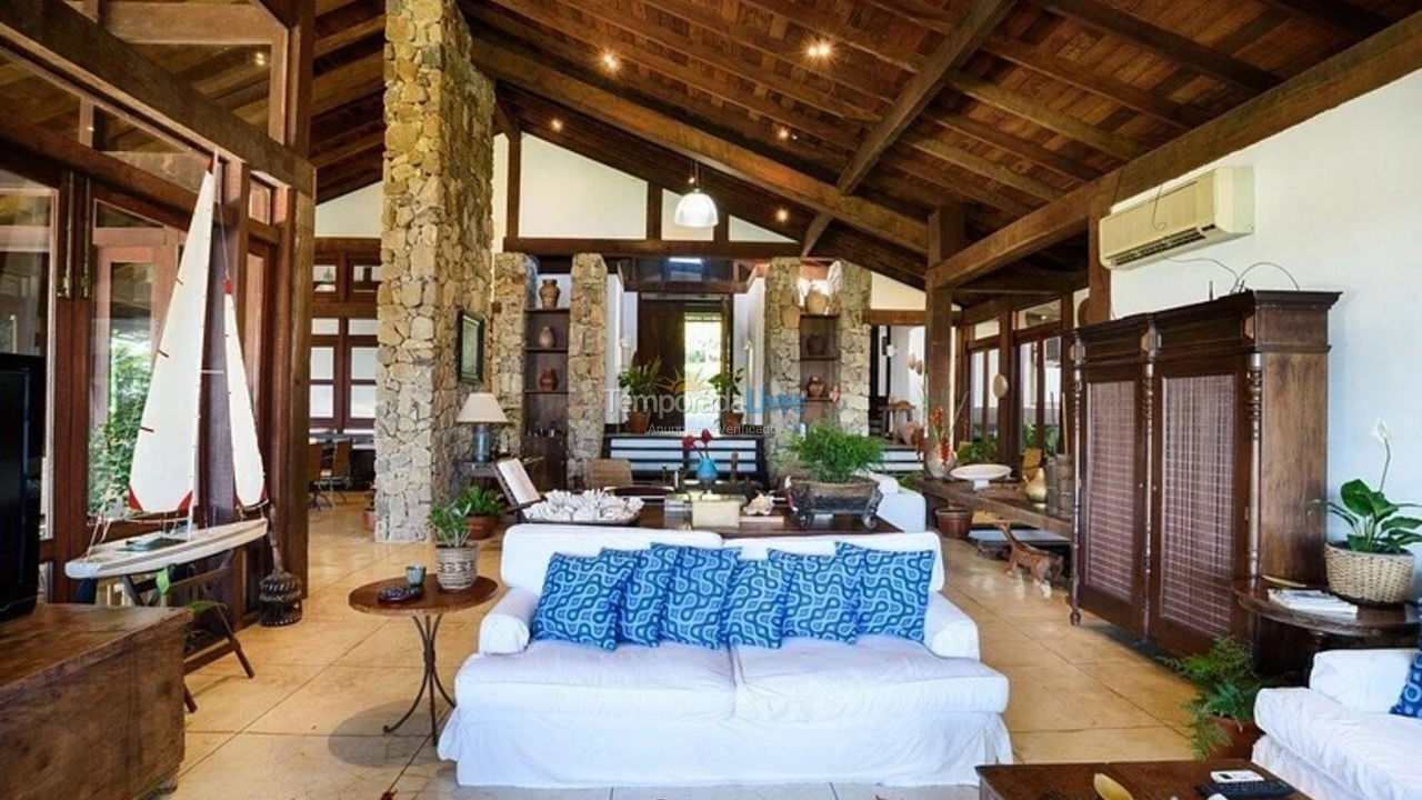 House for vacation rental in Ilhabela (Praia de Pacuiba)