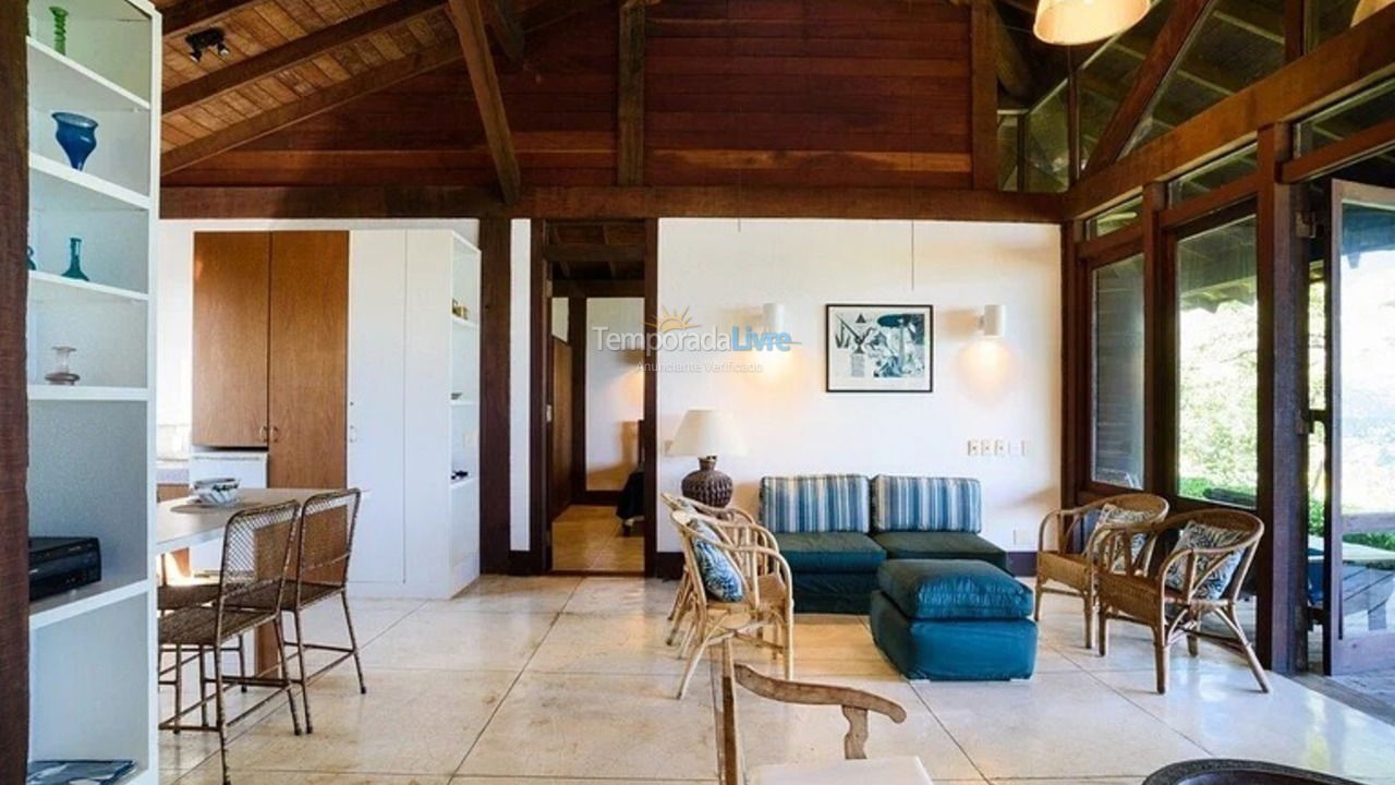 House for vacation rental in Ilhabela (Praia de Pacuiba)