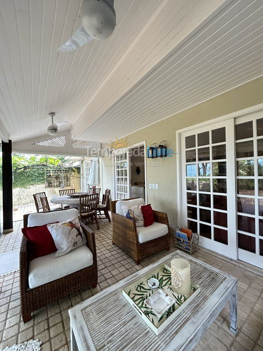 Casa para aluguel de temporada em São Sebastião (Juquehy)