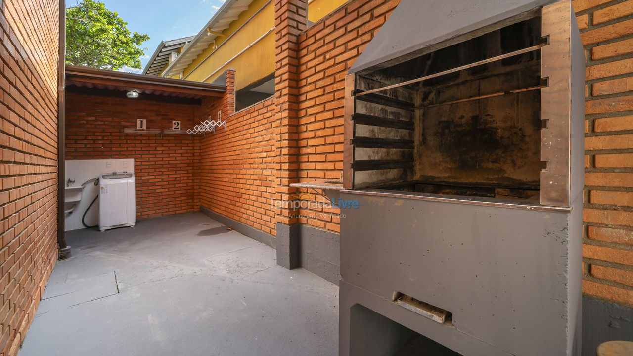 Apartment for vacation rental in Bombinhas (Praia de Quatro Ilhas)