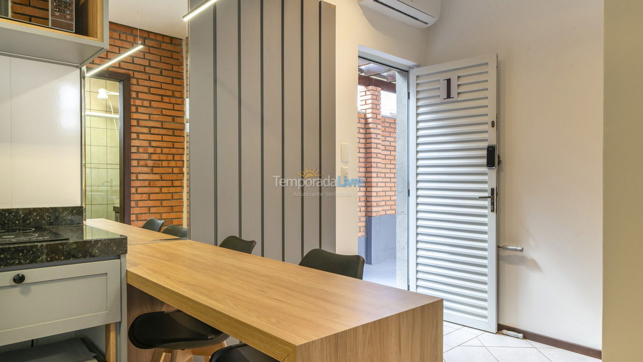Apartment for vacation rental in Bombinhas (Praia de Quatro Ilhas)