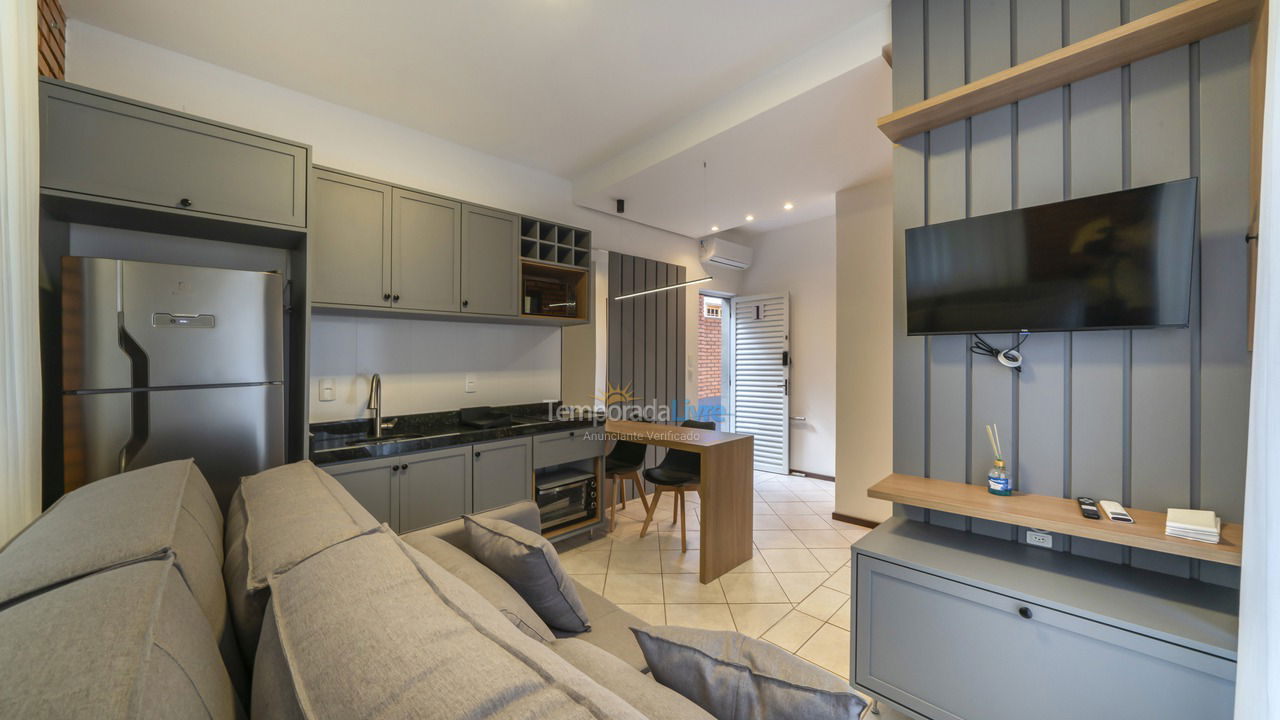 Apartment for vacation rental in Bombinhas (Praia de Quatro Ilhas)