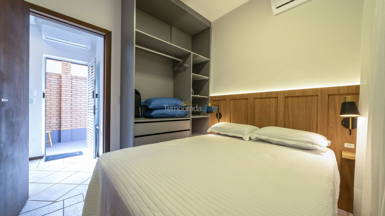 Apartment for vacation rental in Bombinhas (Praia de Quatro Ilhas)
