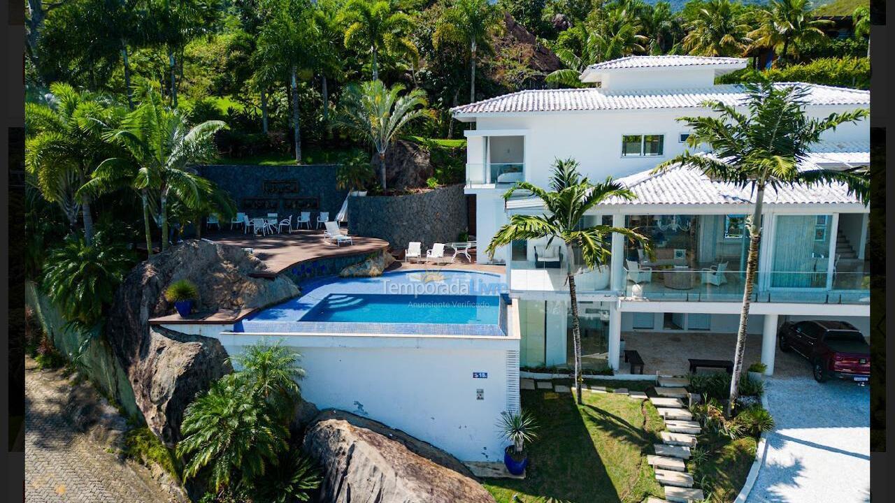 Casa para alquiler de vacaciones em Ilhabela (Arrozal)