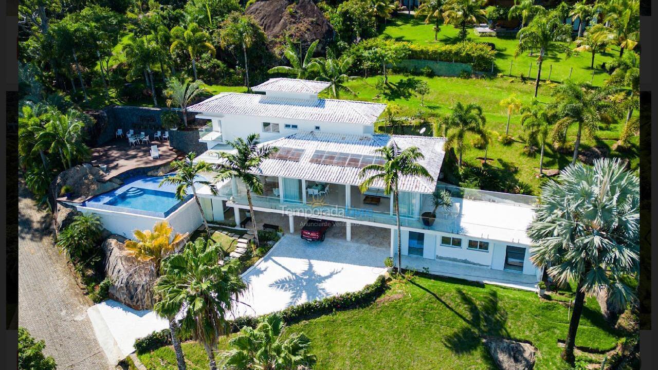 Casa para alquiler de vacaciones em Ilhabela (Arrozal)