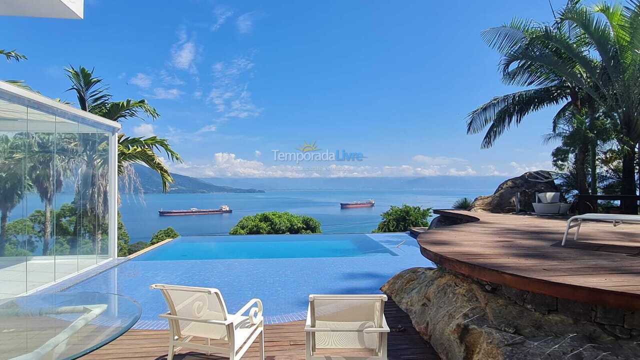 Casa para alquiler de vacaciones em Ilhabela (Arrozal)